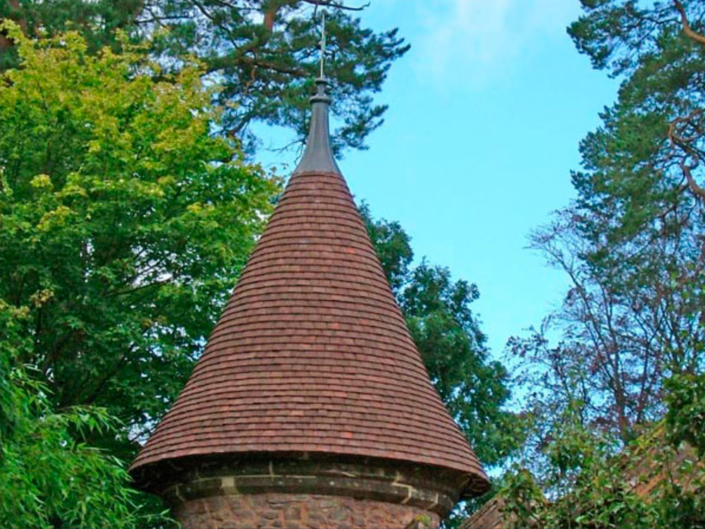 garden building re creation of conical tiled roof